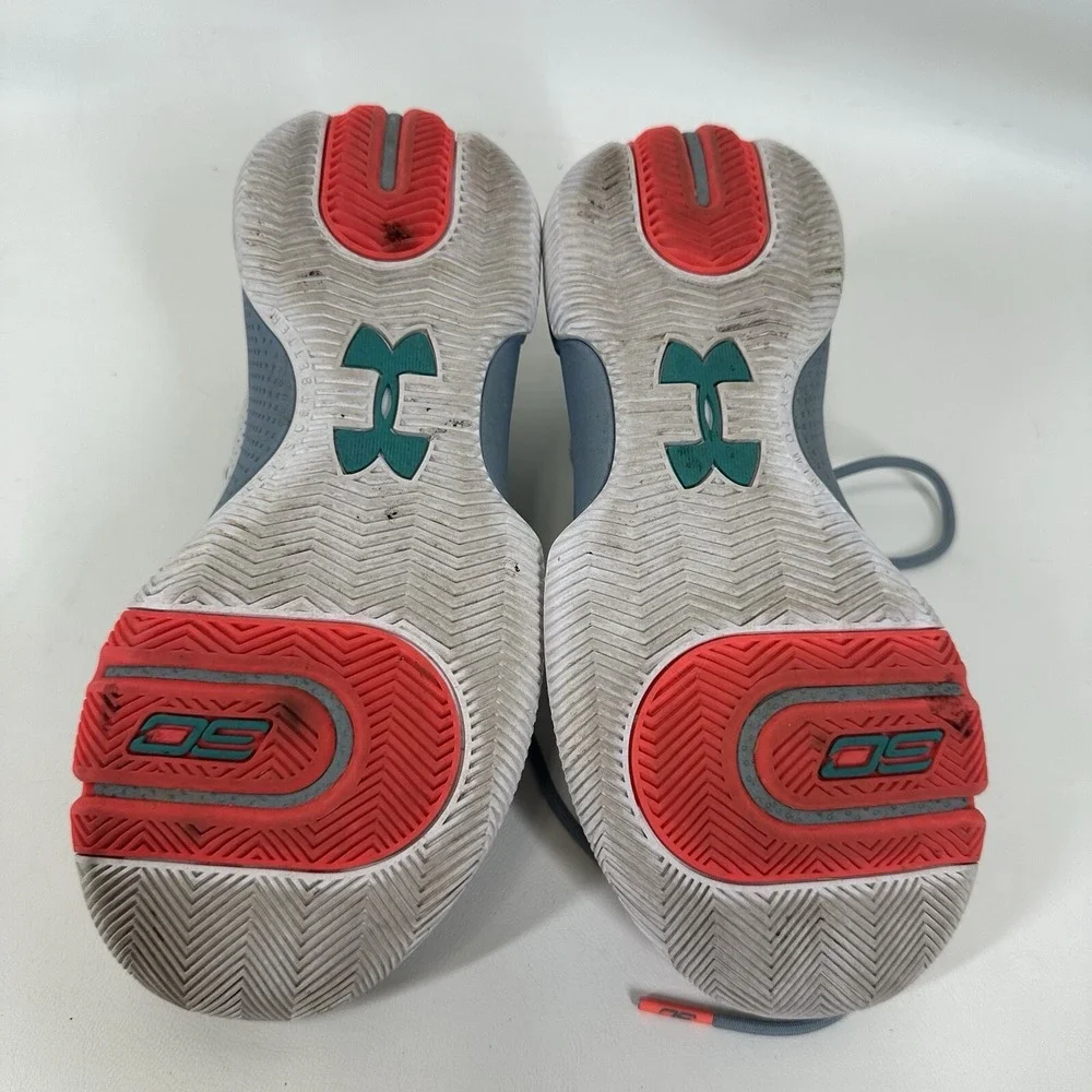 Under Armour girls armour